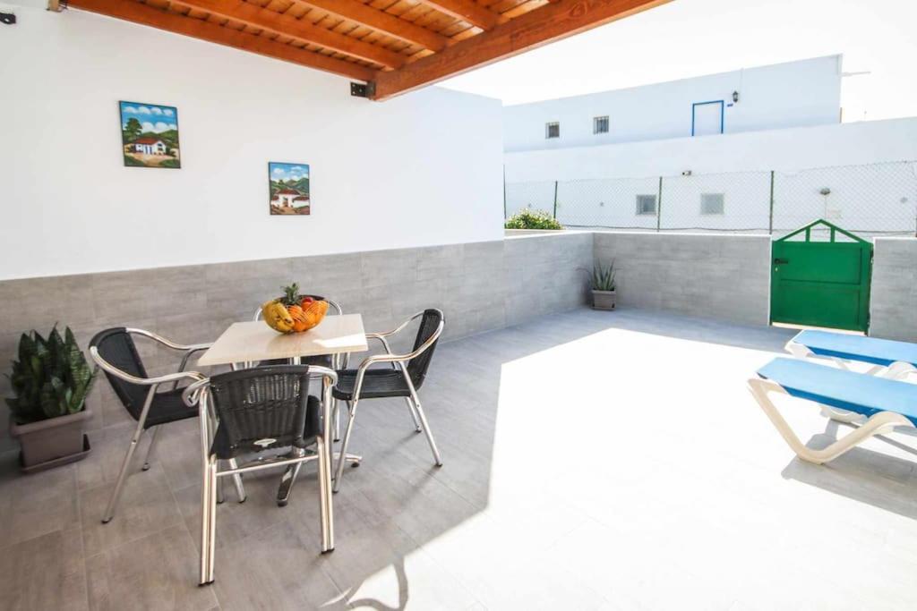 Apartamento Luna Tías Extérieur photo